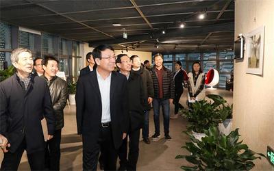 王魯明調(diào)研文化旅游工作 聚焦文化事業(yè)繁榮與群眾精神生活豐富